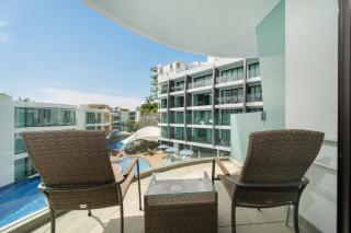 Private apartment at Twin Sands near Merlin beach - 9
