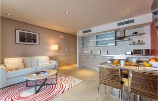 3 Bedroom Nice Apartment In Molunat - 6