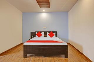 HOTEL DIVINE STAY NEAREST TAJ HIGHWAY GZB - 4