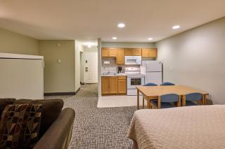 Ocean view studio no stairs-Full Kitchen Patio - Lincoln City - 2