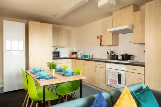 Rusholme Place Manchester - Walking distance to Manchester University - 1