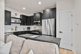 Modern Loft Getaway 25 Min to Zion, Walk to Food and Parks - 0