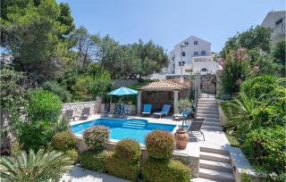 Gorgeous Home In Cavtat - 0