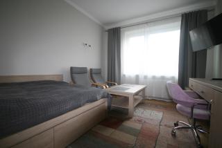 POKOJE i APARTAMENTY LIMONKA do plaży 900m STOCZNIOWCÓW 13 - Gdynia - 0