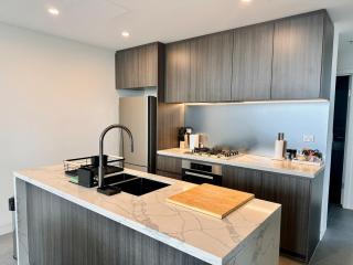 Luxurious city view at Sydney Olympic Park - Sydney - 5