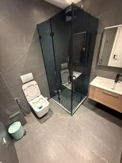 AMA'S Duplex 5, Central, Modern w Kitchen - Himarë - 1