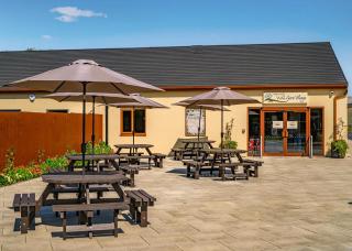Wild Acre Village At Sundown Adventureland - Retford - 4