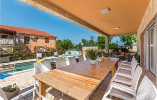 Amazing Home In Turanj With Sauna - Turanj - 7