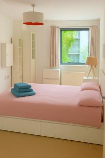 Home away from home and free secure parking - Londra - 7