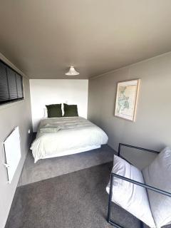Cosy Beach Hideaway - Tauranga - 5