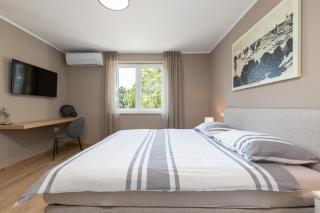 Apartments by the sea Porec - 24666 - 3