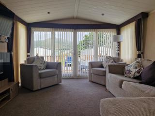The Elegant Escape Clarach Bay Pet Friendly 2 Bed Caravan - Aberystwyth - 9