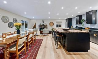Spacious Cozy and Renovated Mountain Retreat - 4