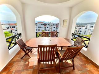 Bright Haven - Lilacs Garden - Cabo Negro - 0
