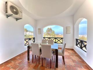 Bright Haven - Lilacs Garden - Cabo Negro - 3
