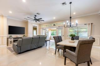 Chill & Spacious 3BR - Beaches & Backyard Fun - 5