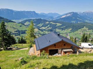 Panoramic hut in the ski area - 2