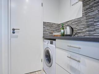 Holiday Home in Mauroux with Pools & Vineyards - 1