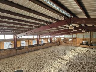 The Pink Hayloft - Nephi - 7