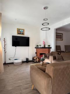 Private house, excellent location - Villa Canales - 6