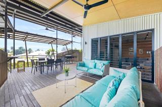 Tropic Pavilion - Breezy Designer Retreat near Beach - Parap - 9