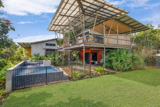 Tropic Pavilion - Breezy Designer Retreat near Beach - Parap - 6