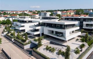 Beautiful Apartment In Malinska With Wifi - 4