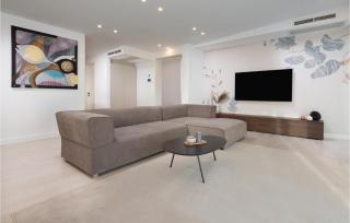 Beautiful Apartment In Malinska - 5