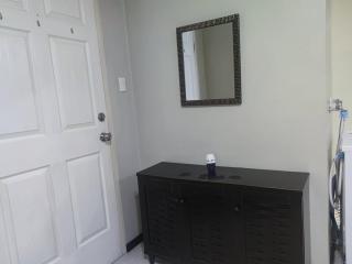 Spacious corner 2BR condo and balcony parking - 6