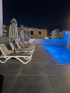 Alpha Blue Apartments - 2