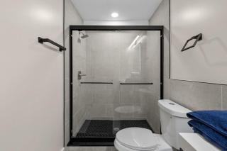 Great Duplex APT NEW 2BR - 2