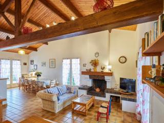 Maison Spacieuse pour 9 Pers. - Proche Plage, Parking, Terrasse - FR-1-323-584 - 6