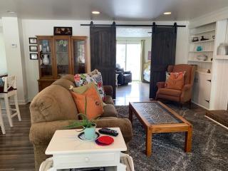 Cottage on Stoneycreek Acres, Our Family Farm - 6