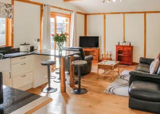 Acksea Lodges - Oswestry - 7