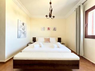 Skyline Stay - Lilacs Garden - Cabo Negro - 1