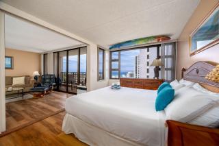 Tropical Escape, Ocean Views Condo with Parking - Honolulu - 2