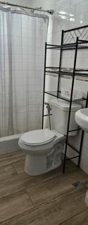 Tulu Famaguon Newly Renovated 2 BR 1BA Private Apartment Free Wifi Free Parking - Tamuning - 1