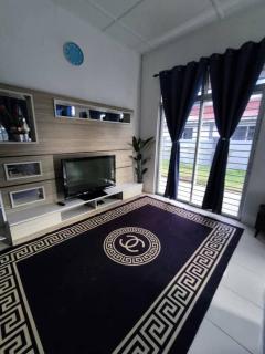 Ahmad Albab Homestay - 6