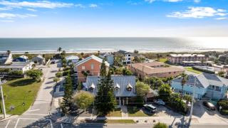 8156 Ridgewood Ave - Cap Carnaveral - 0