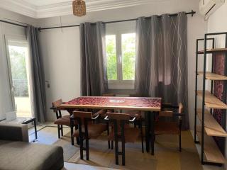 appartement chic et privé avec balcon proche de l'aéroport et du centre ville de Tunis - Al ‘Uwaynah - 3