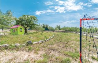 Two-Bedroom Holiday Home In Biograd - 7