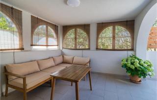 Nice Home In Maslinica With Kitchen - 3