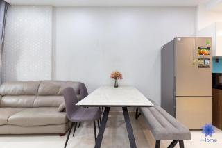 iHome Furnished Apartments with Free Gym & Pool, Airport Pick-Up Service - Ho-Chi-Minh-Stadt - 4