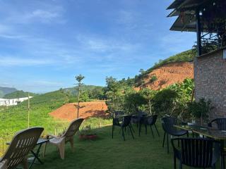 Brick Hotel - Kon Rung (1) - 2