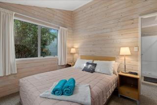 Fernhill Cottages - 1