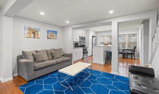 District Townhome with Two Free Parkings #DCottage - Washington - 2