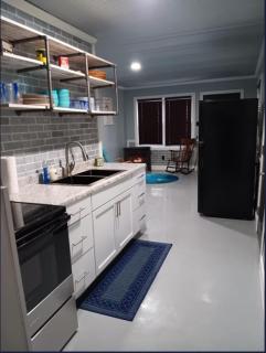 The Reel Freedom Cottage at Leesville Lake - 3