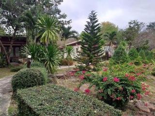 Raisubsomboon Resort - Ban Don Wan - 1