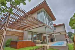 Luxury 4BR Home with Ocean Views, Pool and Hot Tub - Ballito - 0