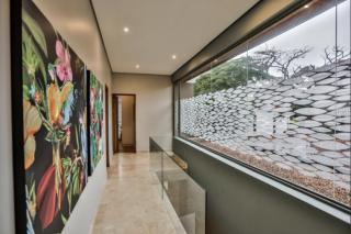 Luxury 4BR Home with Ocean Views, Pool and Hot Tub - Ballito - 5